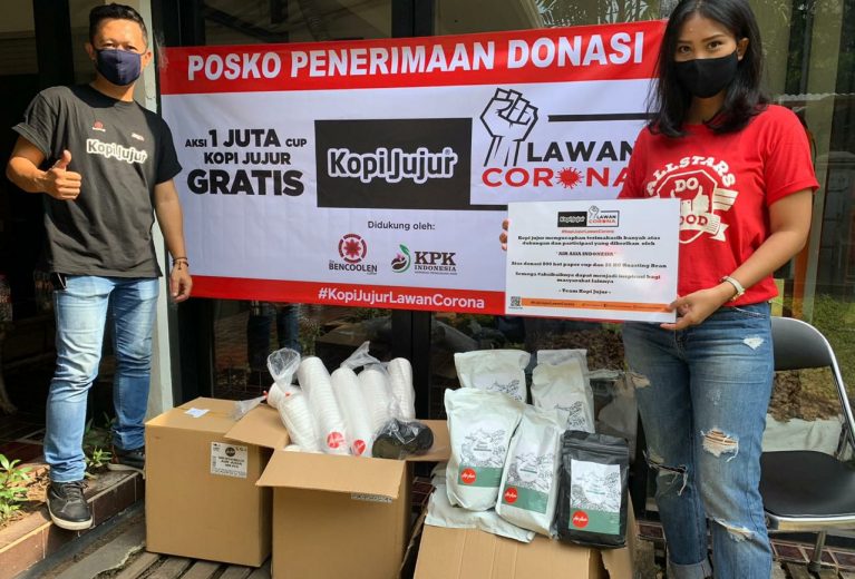 AIR ASIA DONASI 1.000 CUP DAN 25 BAG ROASTED BEAN DUKUNG AKSI 1 JUTA CUP KOPI JUJUR